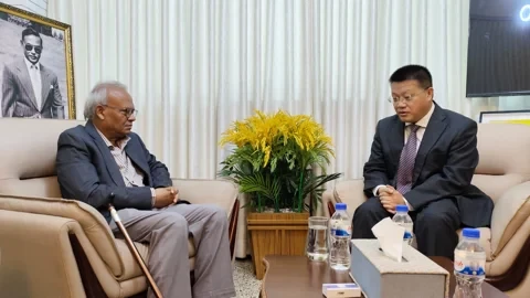 রুহুল কবির রিজভীর সঙ্গে চীনা রাষ্ট্রদূতের সৌজন্য সাক্ষাৎ