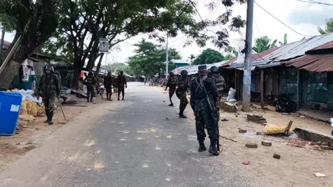সাজেকে অবরোধকারীদের সঙ্গে আইনশৃঙ্খলা বাহিনীর গোলাগুলি