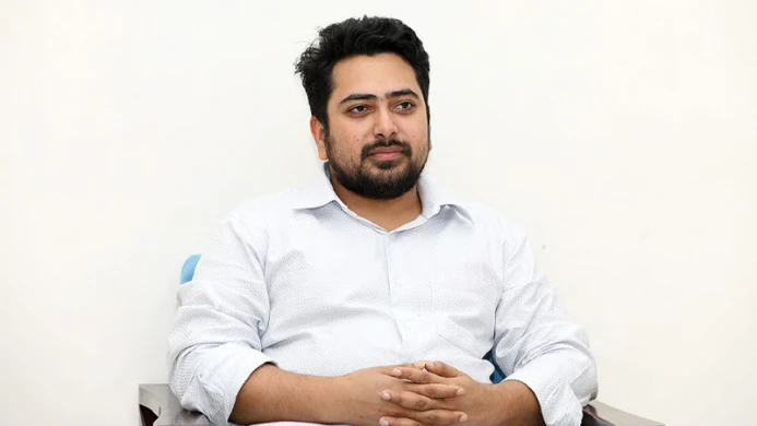 সংবিধান সংস্কার পরিষদ না হলে সংসদ অচল হওয়ার আশঙ্কা: নাহিদ ইসলাম