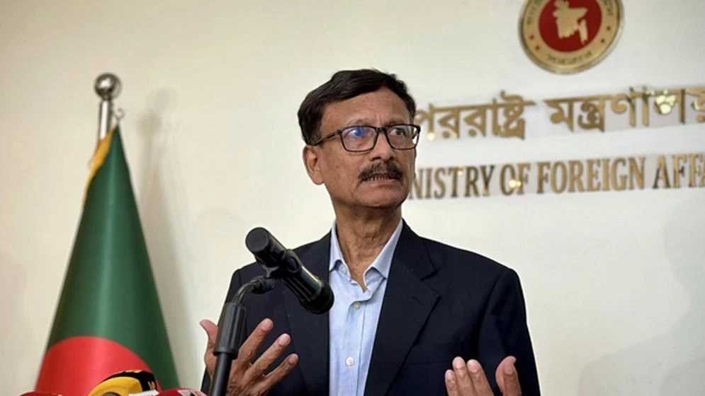হাসিনাকে ফেরত চেয়ে ঢাকার চিঠির জবাব এখনো দেয়নি দিল্লি