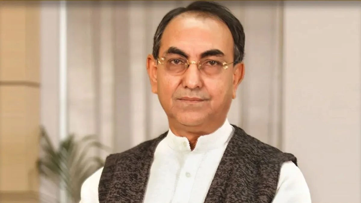 মির্জা আব্বাসকে সিঙ্গাপুর থেকে মালয়েশিয়ার হাসপাতালে স্থানান্তর