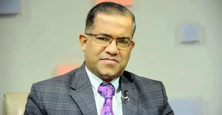 দুদকের চেয়ারম্যান পদে আবেদন ব্যারিস্টার এম সরোয়ারের