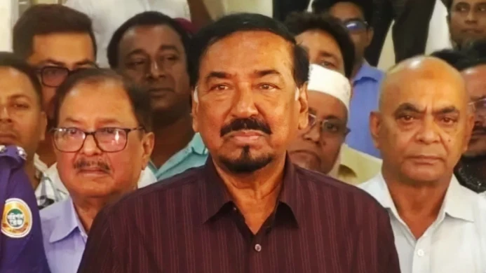 ১০ বছরেও শেখ হাসিনার ফেরার সম্ভাবনা নেই: স্পিকার