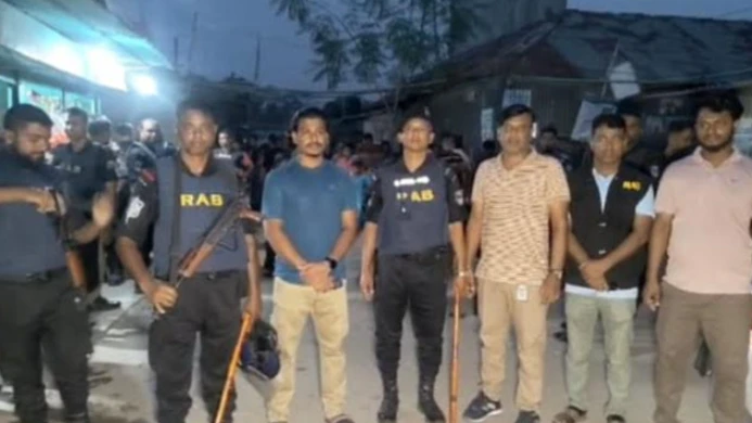 নারায়ণগঞ্জে মাদকবিরোধী বিশেষ অভিযানে ১১ জন গ্রেপ্তার