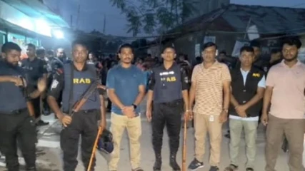 নারায়ণগঞ্জে মাদকবিরোধী বিশেষ অভিযানে ১১ জন গ্রেপ্তার