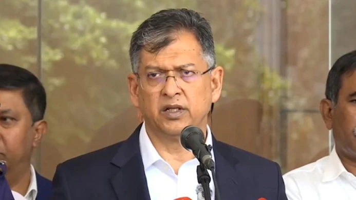 গুমের শিকার পরিবার নিয়ে ‘অপসংস্কৃতি’ বন্ধের আহ্বান স্বরাষ্ট্রমন্ত্রীর