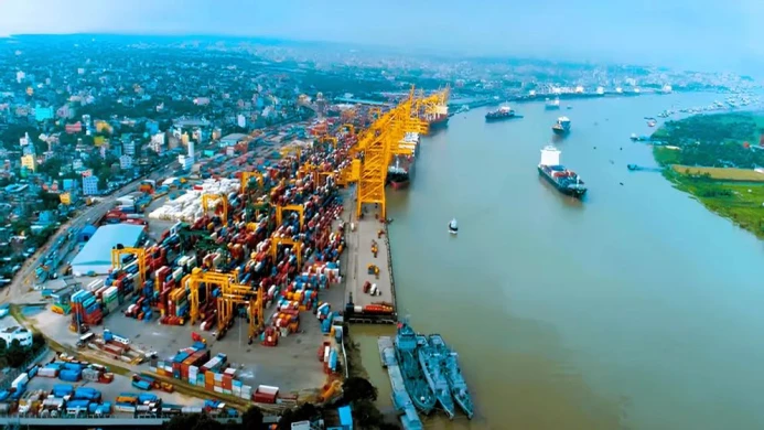 পাকিস্তান থেকে আসা পাখির খাদ্যের আড়ালে ২৫ টন মাদকজাত পপি বীজ আটক