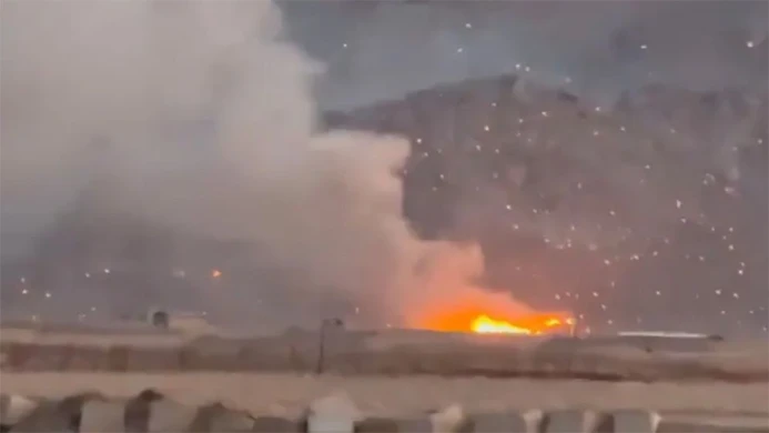 যুক্তরাষ্ট্র-ইসরায়েলের হামলায় উত্তপ্ত ইরান পাল্টা জবাব দিচ্ছে তেহরান