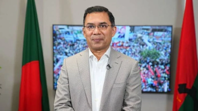 দুপুরের ফ্লাইটে ২৫ ডিসেম্বর ঢাকায় আসছেন তারেক রহমান