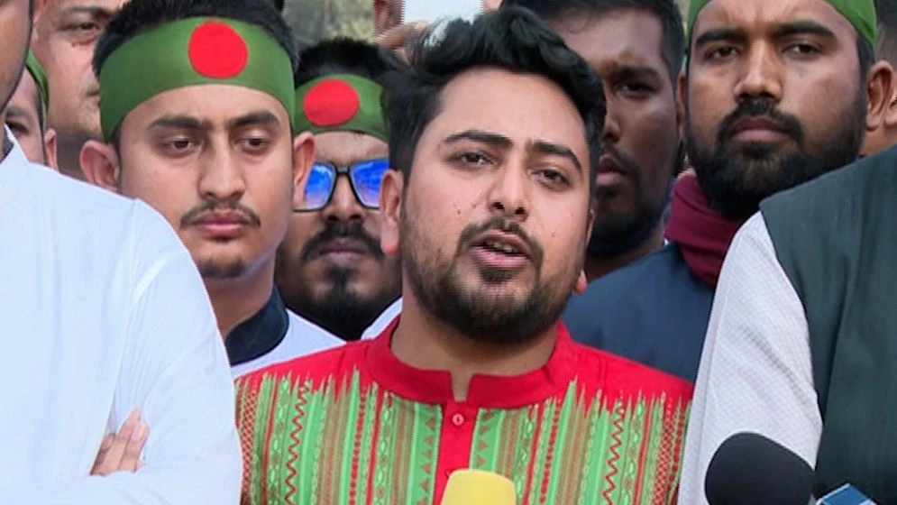 একাত্তর ও চব্বিশের দালালদের বিরুদ্ধে ঐক্যবদ্ধ থাকার আহ্বান নাহিদের