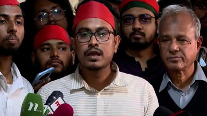 হাদি হত্যাচেষ্টার বিচার চেয়ে ৪৮ ঘণ্টার আল্টিমেটাম: ডাকসু ভিপির