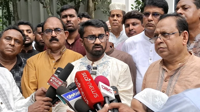 আ.লীগের সঙ্গে আঁতাত করে দেশ অশান্তের চেষ্টা জামায়াতের: রাশেদ খান