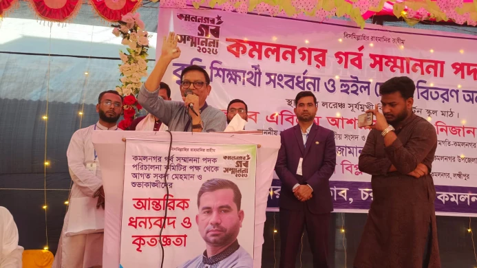 চুরি-দুর্নীতি রুখতে তৃণমূলেই নজরদারি গড়ে তুলতে হবে: হুইপ নিজান