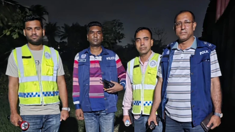 রূপগঞ্জ থানায় এসআই নাজিম সিন্ডিকেটের ‘ওপেন হার্ট’ লুটপাটের অভিযোগ