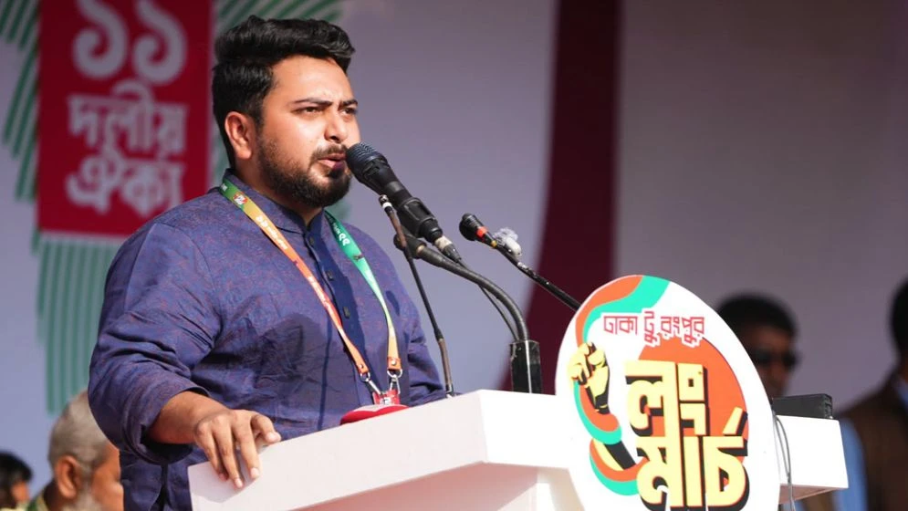 আওয়ামী লীগের পথেই হাঁটছে বিএনপি সরকার: নাহিদ ইসলাম