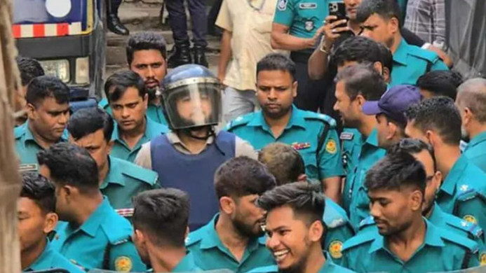 যাত্রাবাড়ী হত্যা মামলায় গ্রেফতার তৌহিদ আফ্রিদি, আদালতে ৫ দিনের রিমান্ড মঞ্জুর