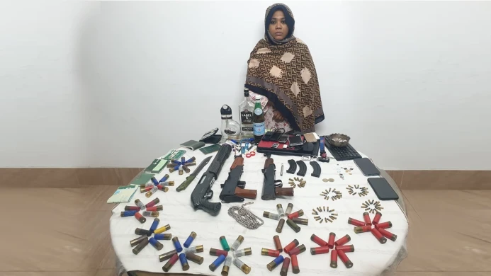 শরীয়তপুরে অস্ত্র ও মাদকসহ সাবেক ছাত্রদল নেত্রী গ্রেপ্তার