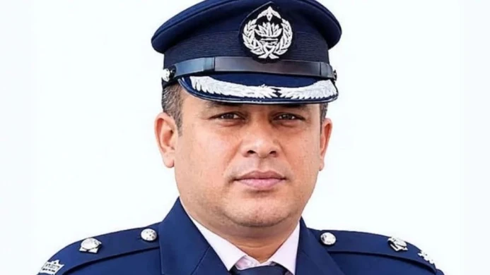 অডিও ভাইরালের ঘটনায় রাষ্ট্রদ্রোহ মামলায় সাবেক ওসি রাকিবুল গ্রেপ্তার