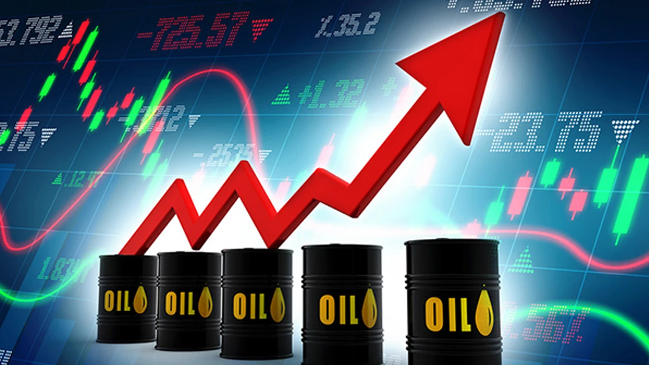 ইরান-যুক্তরাষ্ট্র আলোচনা থমকে, তেলের বাজারে টানা ঊর্ধ্বগতি