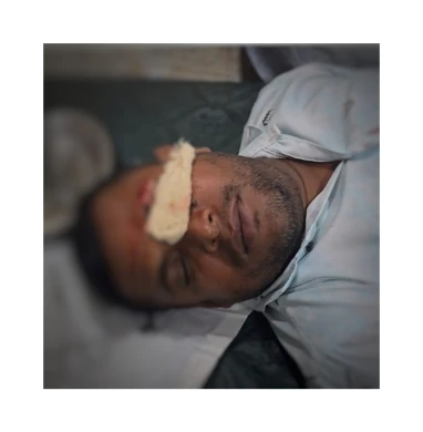 সাংবাদিককে কুপিয়ে জখম, রক্তাক্ত জখম বাদ দিয়ে অভিযোগ দিতে বললেন ওসি সালাউদ্দিন