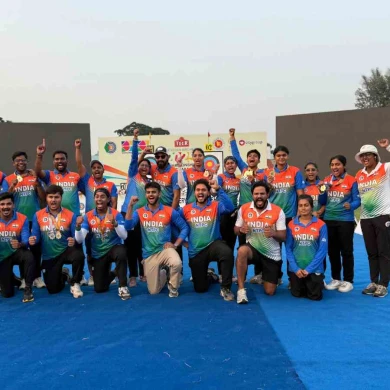 বাংলাদেশে অস্বাস্থ্যকর হোটেল–জানলাহীন বাসের অভিযোগ ভারতীয় দলের