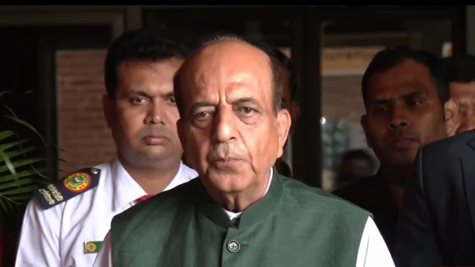 দুই দেশের জনগণের স্বার্থে ভারত সফরে যাবেন তারেক রহমান: দীনেশ
