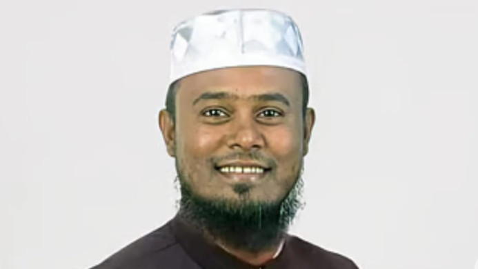 সিলেটের কোম্পানীগঞ্জে সাদা পাথর চুরির ঘটনায় ইউপি চেয়ারম্যান ও স্থানীয় বিএনপি নেতা গ্রেপ্তার