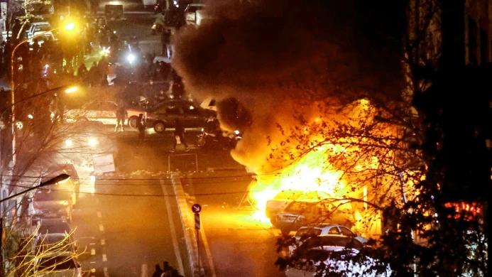 ইরানে সরকারবিরোধী বিক্ষোভে নিহত দুই হাজারের বেশি