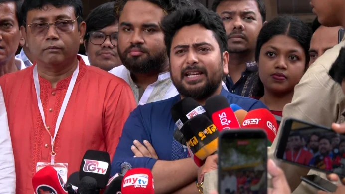 সাম্প্রদায়িক সম্প্রীতি ছাড়া গণতন্ত্র শক্তিশালী করা যাবে না: নাহিদ