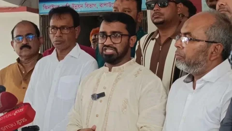জামায়াতের কারণেই আ.লীগ মিছিলের সাহস পাচ্ছে: রাশেদ খান