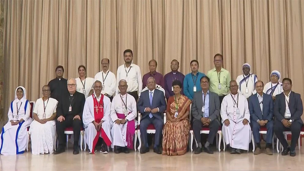 খ্রিস্টান সম্প্রদায়ের অধিকার নিশ্চিত করে দেশ গড়ার আহ্বান রাষ্ট্রপতির