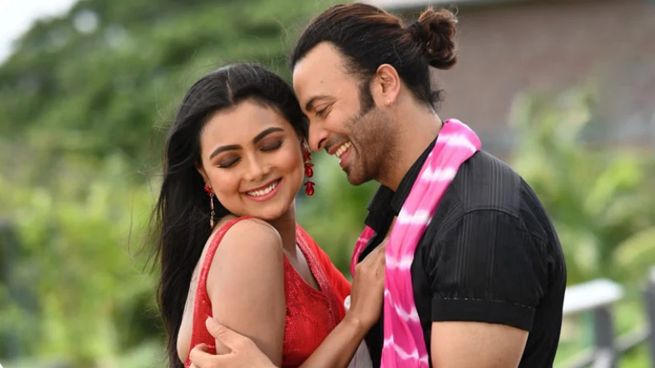 তৃতীয়বার চলচ্চিত্রের পর্দায় জুটি হচ্ছেন শাকিব-ইধিকা