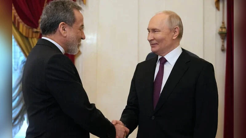 ইরানসহ মধ্যপ্রাচ্যের স্থিতিশীলতায় পূর্ণ সহায়তার আশ্বাস পুতিনের