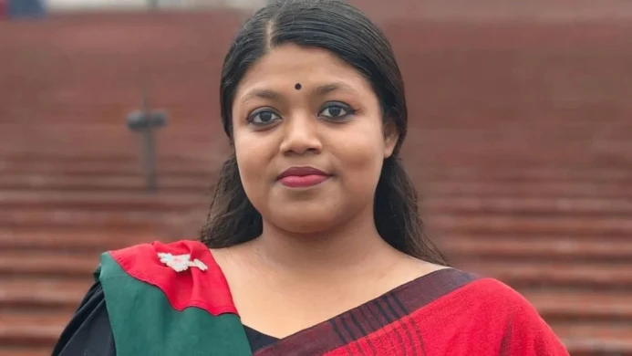 নুসরাত তাবাসসুমের মনোনয়ন গ্রহণে ইসিকে হাইকোর্টের নির্দেশ