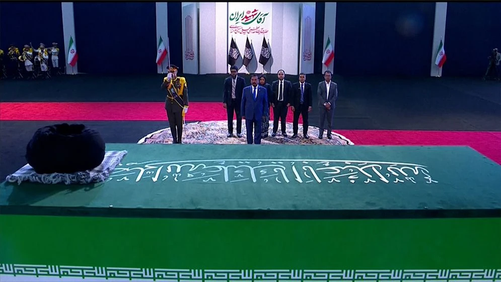খামেনিকে শেষ শ্রদ্ধা জানালেন স্পিকার হাফিজ উদ্দিন