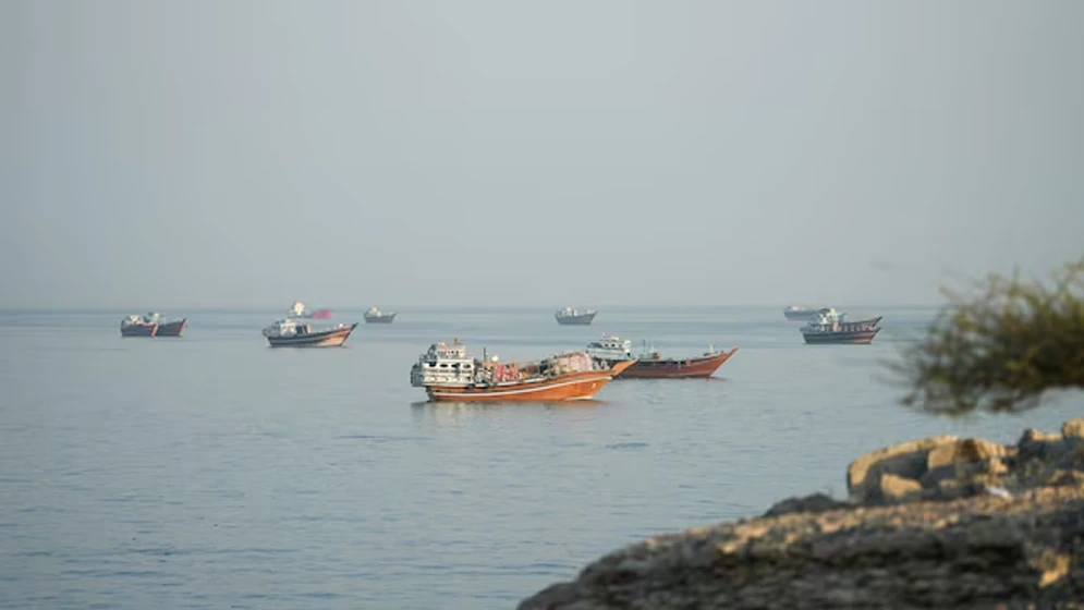 যুদ্ধ শুরুর পর অক্টোবরে হরমুজে জাহাজে হামলা সর্বোচ্চ