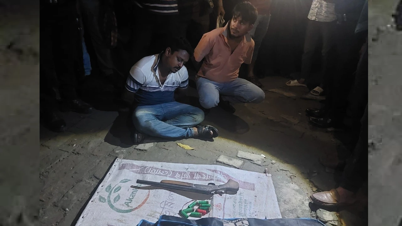 বিএনপি নেতার বাড়িতে গুলিবর্ষণের ঘটনায় অস্ত্রসহ ছাত্রদল নেতা গ্রেপ্তার