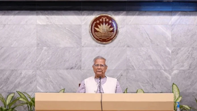 প্রবাসীদের মাধ্যমে বিদেশি বিনিয়োগ আসলে দেয়া হবে  প্রণোদনা: প্রধান উপদেষ্টা