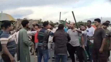 সাতক্ষীরায় বিএনপির দুই পক্ষের সংঘর্ষে আহত ১১