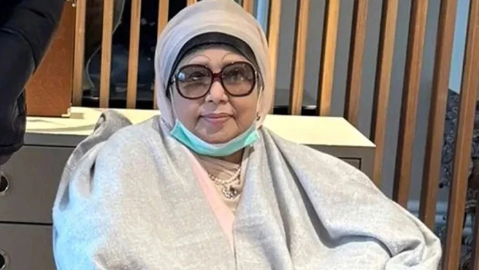 কাল লন্ডনের উদ্দেশে রওনা হতে পারেন বেগম খালেদা জিয়া