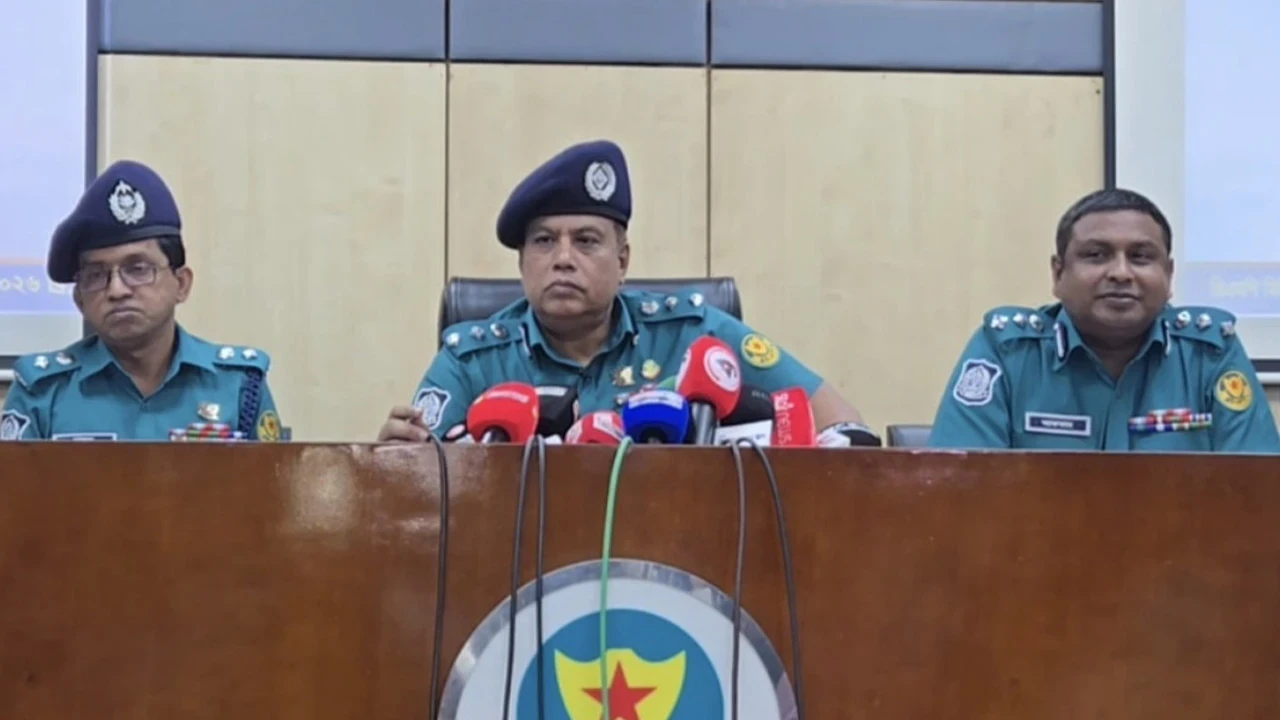 ককটেল বিস্ফোরণের ঘটনায় প্রয়োজনে পাটওয়ারীকে জিজ্ঞাসাবাদ: ডিএমপি
