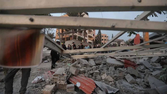 যুদ্ধবিরতি ভেঙে আবারও লেবাননে ইসরায়েলের হামলা