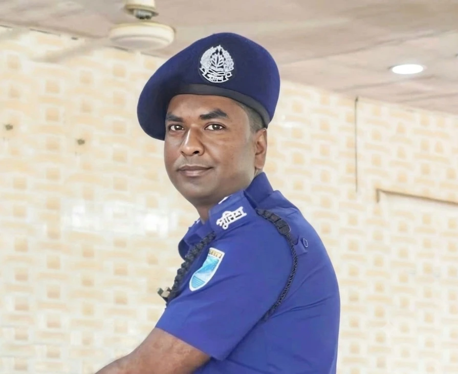মাদক ব্যবসায় জড়িত খোদ এসআই নাজিম