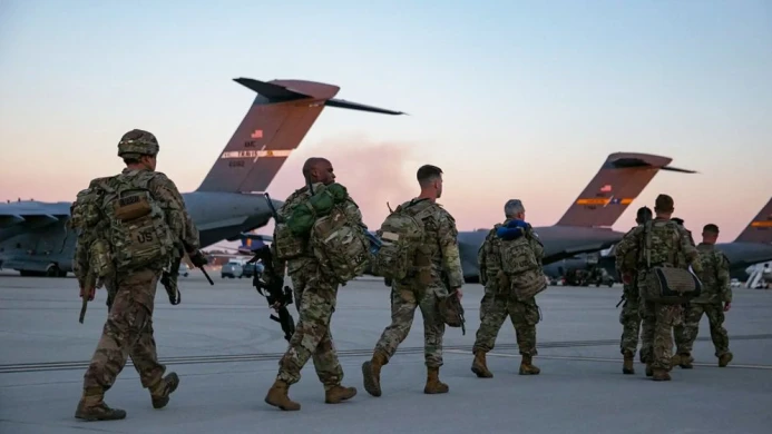 মধ্যপ্রাচ্যে আরও ২ হাজার সেনা মোতায়েন করছে যুক্তরাষ্ট্র