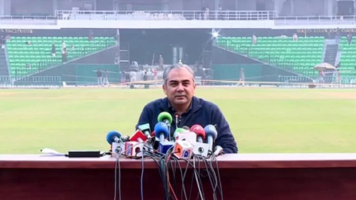 এশিয়া কাপ ট্রফি বিতর্কে ঝড়, নাকভির আইসিসি পদ হারানোর আশঙ্কা!