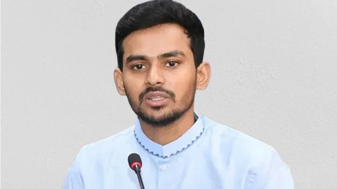 নিজের বিরুদ্ধে দুদকের অভিযোগের প্রমাণ প্রকাশের দাবি আসিফ মাহমুদের