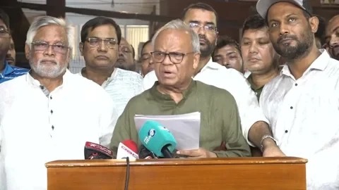 ঠাকুরগাঁও-১ উপনির্বাচনে মনোনয়ন প্রত্যাশীদের সাক্ষাৎকার নিল বিএনপি