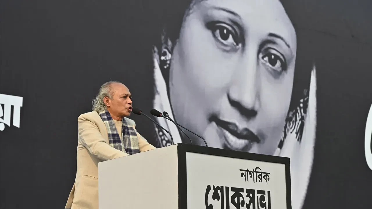 মানুষ ও দেশের নেত্রীতে পরিণত হয়েছিলেন খালেদা জিয়া: নূরুল কবীর