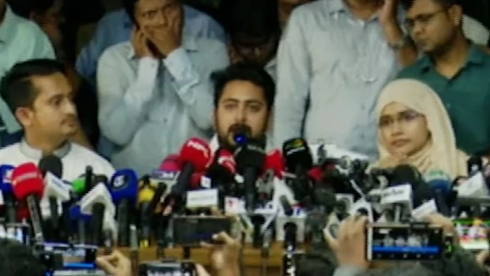 বাস্তবায়ন ছাড়া সনদে সই নয়, ইসি পুনর্গঠনের দাবি নাহিদ ইসলামের