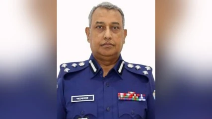 পদোন্নতি বঞ্চিত হয়ে চাকরি ছাড়লেন সিআইডি প্রধান আকবর খান
